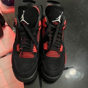 Jordan Retro 4s